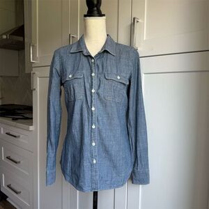 J.Crew Women's Blue Chambray Button-Up Shirt Size S Casual Long Sleeve